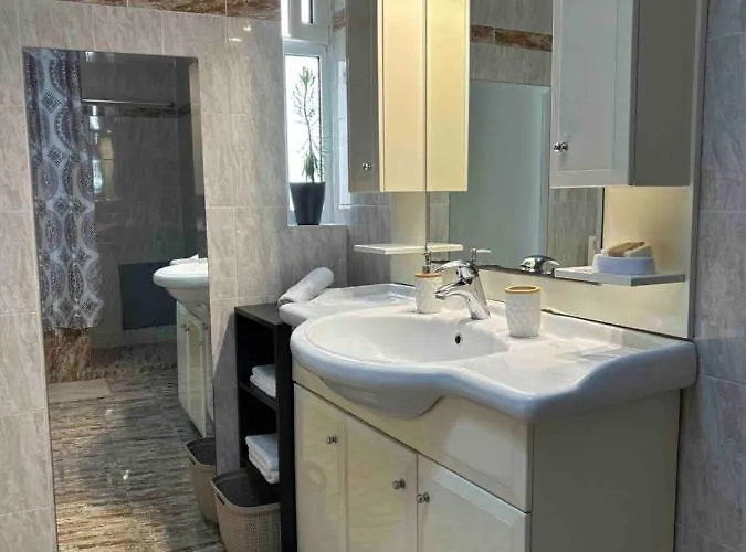 Messinian Sun Calamata